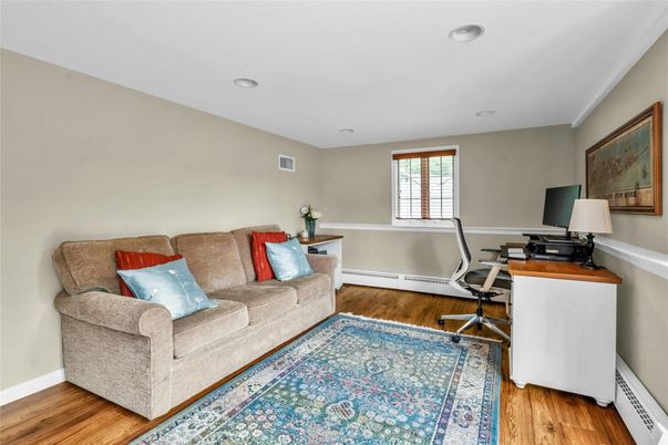 Home Office, Interior, Recessed Lighting, Wood Texture Flooring