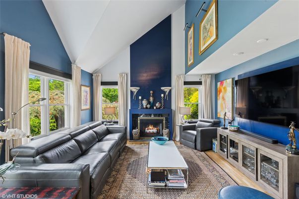 Fireplace, Interior, Living room