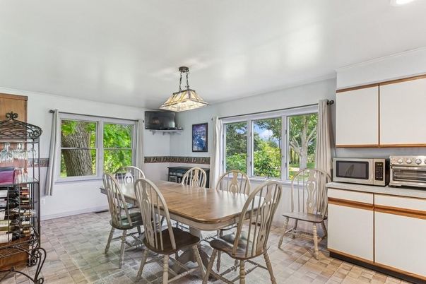 Dining room, Interior