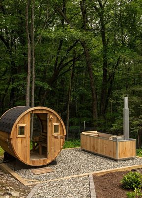 Exterior, Hot Tub
