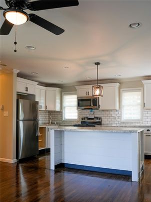 Interior, Kitchen, Pendant Lights, Recessed Lighting, Wood Texture Flooring