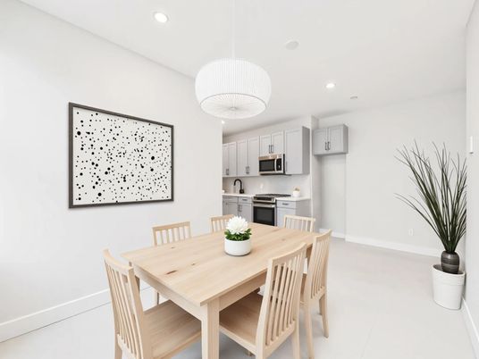 Dining room, Interior, Kitchen, Pendant Lights, Recessed Lighting, Stainless Steel Appliances