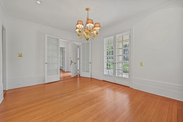 Chandelier, Empty room, Interior, Recessed Lighting, Wood Texture Flooring