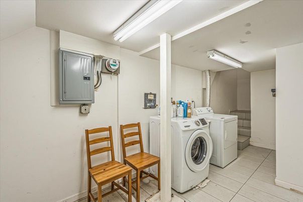 Interior, Washer