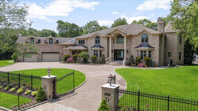 Attached, Backyard, Exterior, Facade, Brick Facade, French Provincial