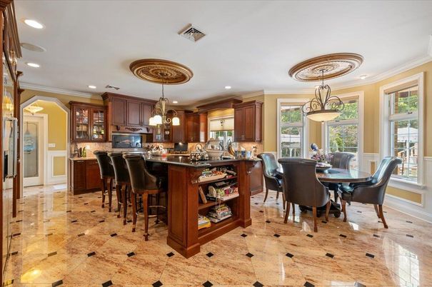 Dining room, Interior, Kitchen, Pendant Lights, Recessed Lighting