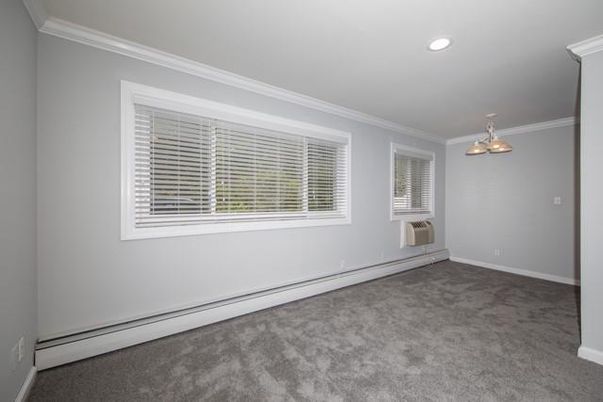 Empty room, Interior, Pendant Lights, Recessed Lighting