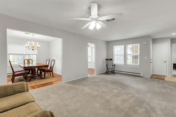 Chandelier, Dining room, Interior, Recessed Lighting, Wood Texture Flooring