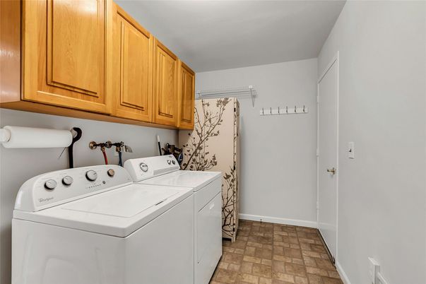 Interior, Washer