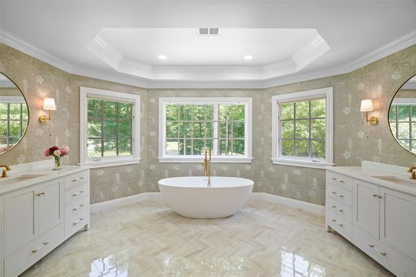 Bathroom, Dual Sink Vanities, Free Standing Baths, Interior, Recessed Lighting