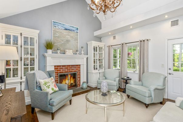 Chandelier, Fireplace, Interior, Living room, Recessed Lighting, Wood Texture Flooring