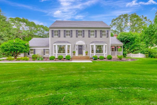 Backyard, Exterior, Facade, Georgian