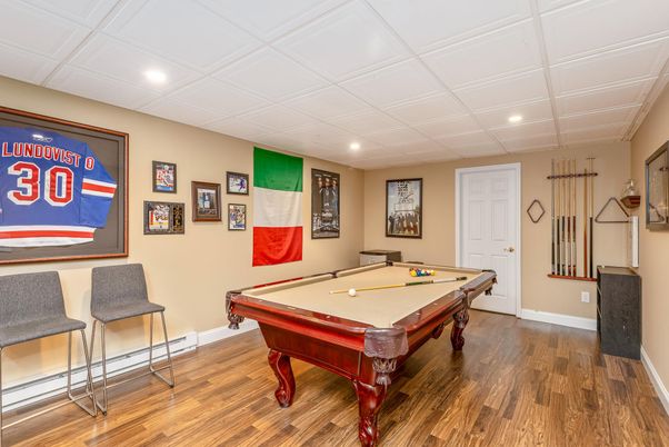 Billiard Table, Game Room, Interior, Recessed Lighting, Wood Texture Flooring