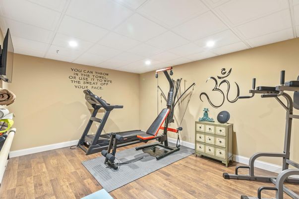 Fitness Equipment, Interior, Recessed Lighting, Wood Texture Flooring