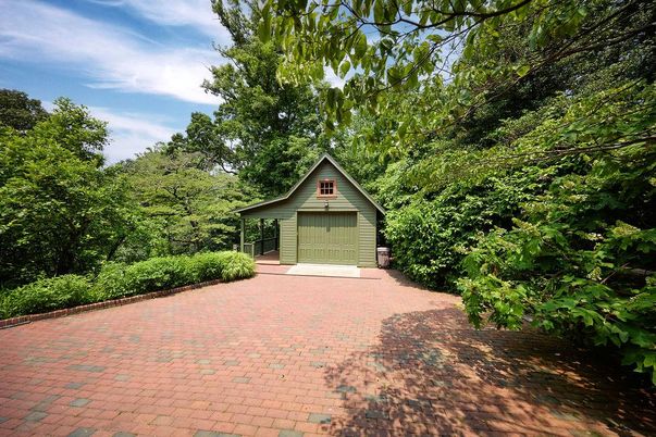 Backyard, Detached Garage, Exterior