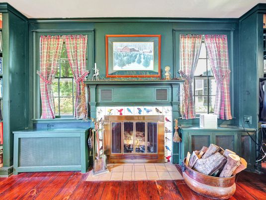 Fireplace, Interior, Wood Texture Flooring