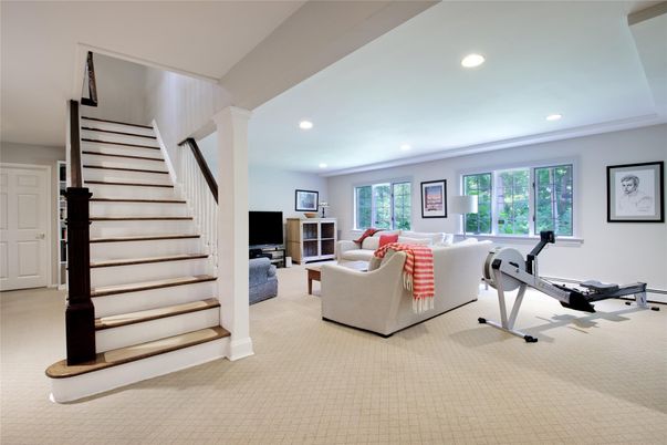Fitness Equipment, Interior, Living room, Recessed Lighting