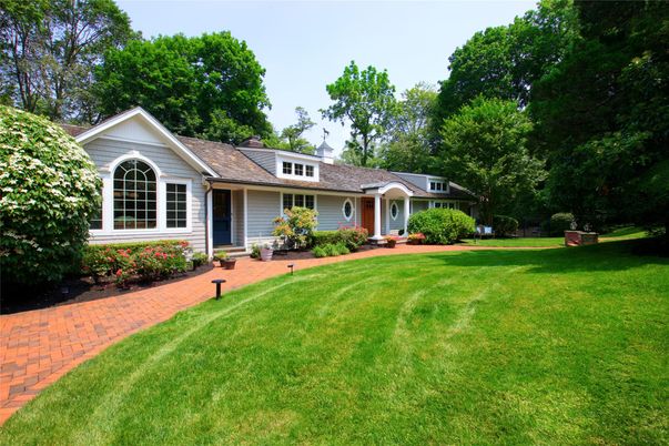 Backyard, Exterior, Facade, Ranch