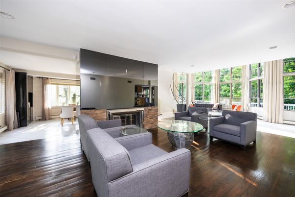 Interior, Living room, Pendant Lights, Recessed Lighting, Wood Texture Flooring
