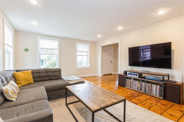Interior, Living room, Recessed Lighting, Wood Texture Flooring