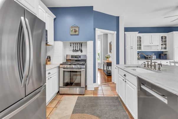 Interior, Kitchen, Stainless Steel Appliances