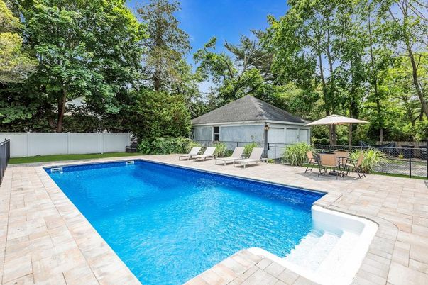 Detached Garage, Exterior, Pool