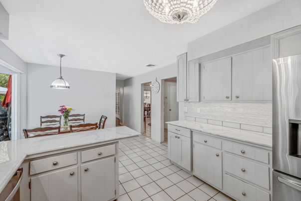 Dining room, Interior, Kitchen, Pendant Lights