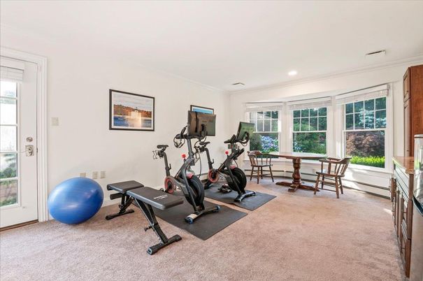 Fitness Equipment, Interior, Recessed Lighting