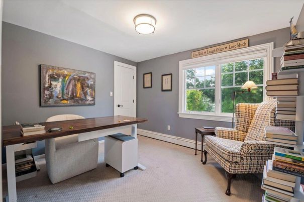 Home Office, Interior
