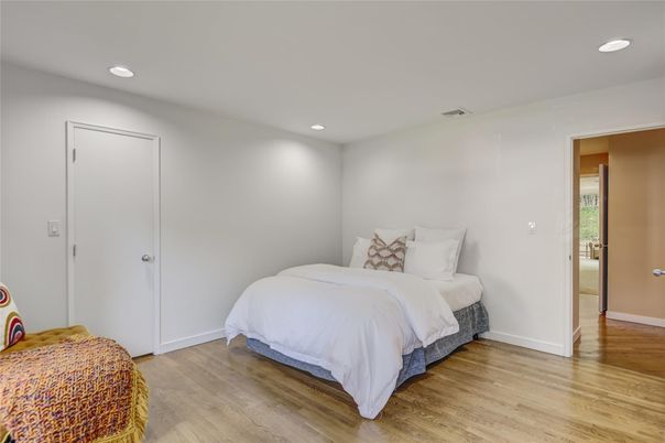 Bedroom, Interior, Recessed Lighting, Wood Texture Flooring