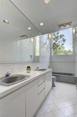 Bathroom, Dual Sink Vanities, Interior, Recessed Lighting