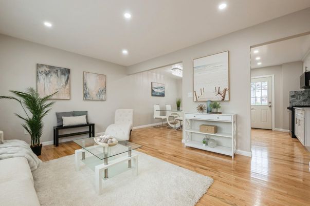 Dining room, Interior, Living room, Recessed Lighting, Wood Texture Flooring