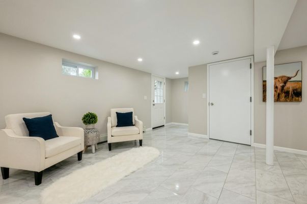 Interior, Marble, Recessed Lighting