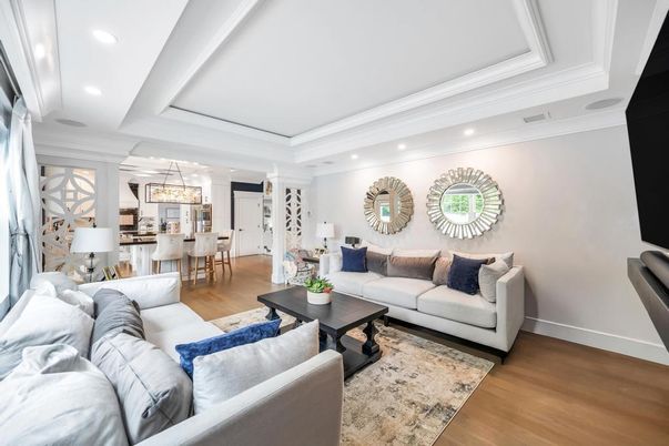 Dining room, Interior, Kitchen, Living room, Pendant Lights, Recessed Lighting, Wood Texture Flooring