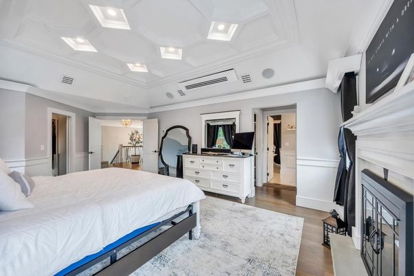 Bedroom, Fireplace, Interior, Recessed Lighting, Wood Texture Flooring
