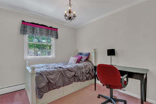 Bedroom, Chandelier, Home Office, Interior