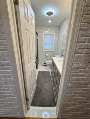 Bathroom, Interior, Marble Walls, Recessed Lighting