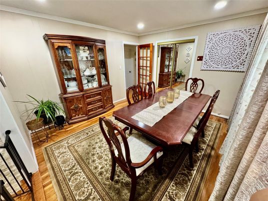 Dining room, Interior, Recessed Lighting, Wood Texture Flooring