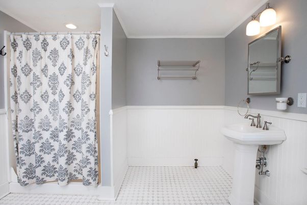 Bathroom, Interior, Recessed Lighting