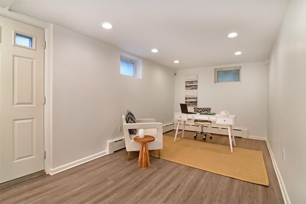 Home Office, Interior, Recessed Lighting, Wood Texture Flooring