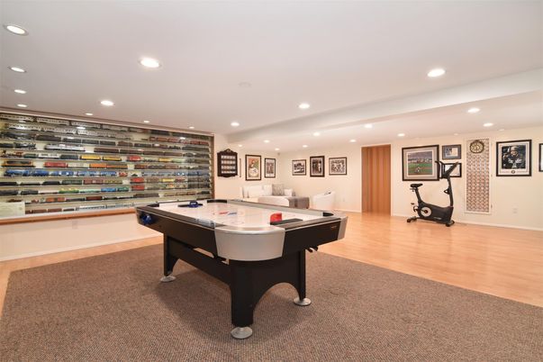 Fitness Equipment, Game Room, Interior, Recessed Lighting, Wood Texture Flooring