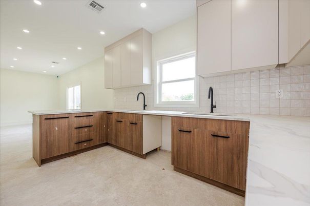 Interior, Kitchen, Recessed Lighting