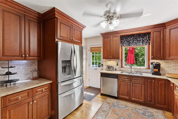 Interior, Kitchen, Stainless Steel Appliances, Wood Texture Flooring
