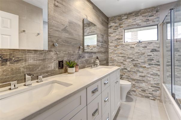 Bathroom, Dual Sink Vanities, Glass Shower, Interior