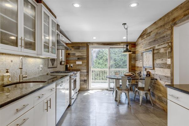 Dining room, Interior, Kitchen, Pendant Lights, Recessed Lighting, Wooden Walls
