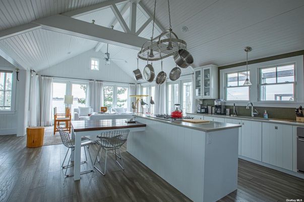 Interior, Kitchen, Pendant Lights, Wood Texture Flooring