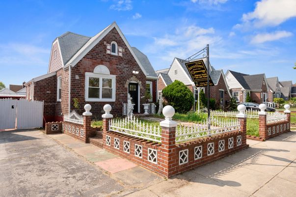 Exterior, Facade, Brick Facade, Tudor Revival