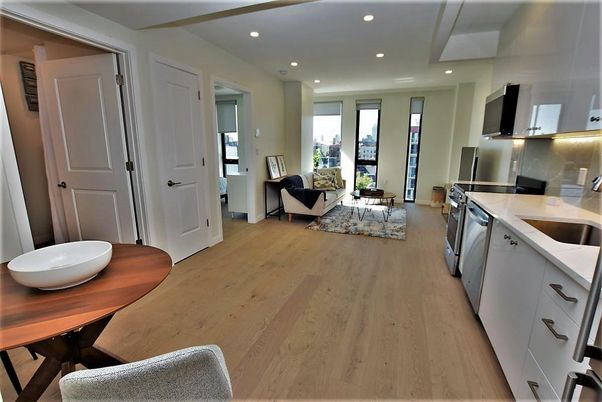 Dining room, Interior, Kitchen, Living room, Recessed Lighting, Wood Texture Flooring
