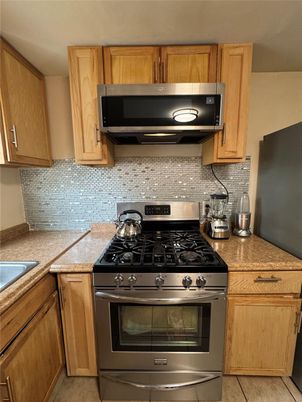 Interior, Kitchen, Stainless Steel Appliances