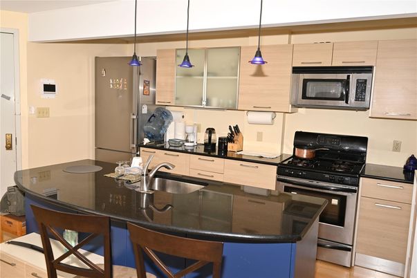 Interior, Kitchen, Pendant Lights, Stainless Steel Appliances